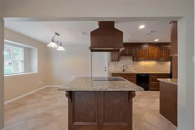 8 Riverwood Lane, Hempstead, TX 77445 - Photo 13