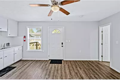 12918 Peggys Lane #B, Houston, TX 77015 - Photo 5