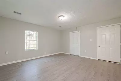 8304 Darien Street, Houston, TX 77028 - Photo 13