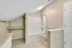 1730 Emerald Lake Ct, Houston, TX 77062 - Photo 43