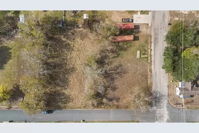 914 E Elm Lot 16 Street, Wharton, TX 77488 - Photo 15