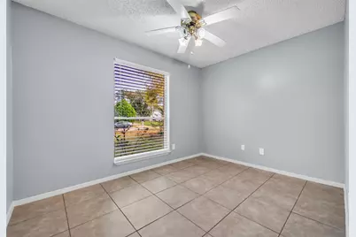 4407 Daisy Meadow Drive, Katy, TX 77449 - Photo 7