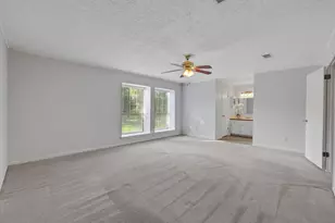 2403 Rosebud St, Nederland, TX 77627 - Photo 11