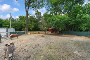 29 Co Rd 2131, Cleveland, TX 77327 - Photo 21