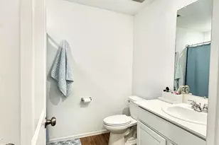 709 Roaring Fls Dr, Willis, TX 77378 - Photo 9