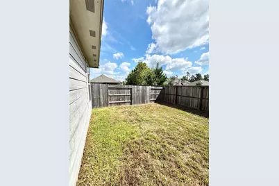 709 Roaring Falls Drive, Willis, TX 77378 - Photo 27