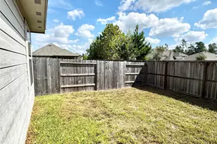 709 Roaring Fls Dr, Willis, TX 77378 - Photo 27