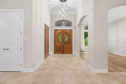 10307 Autumn Run Lane, Conroe, TX 77304 - Photo 5