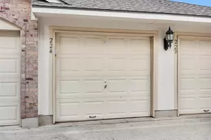 6607 Lake Woodlands Dr, The Woodlands, TX 77382 - Photo 23