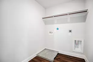 4329 W Bayou Maison Cir, Dickinson, TX 77539 - Photo 15