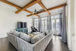 11011 Jardin Des Cir, Houston, TX 77043 - Photo 15