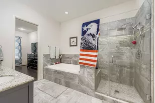 11011 Jardin Des Cir, Houston, TX 77043 - Photo 19