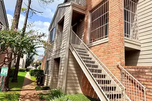 6701 Sands Point Dr, Houston, TX 77074 - Photo 1