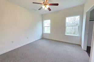 6110 White Oak Dr, Hitchcock, TX 77563 - Photo 7