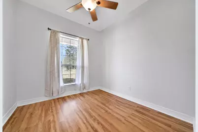 21 Twin Forks Drive, Willis, TX 77378 - Photo 5