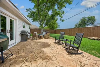 4517 Mimosa Drive, Bellaire, TX 77401 - Photo 21