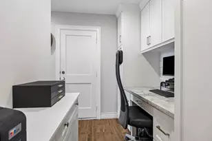 4517 Mimosa Dr, Bellaire, TX 77401 - Photo 13