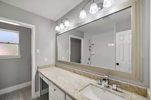 15102 Long Oak Dr, Houston, TX 77070 - Photo 25