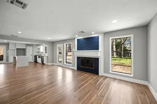15102 Long Oak Dr, Houston, TX 77070 - Photo 9