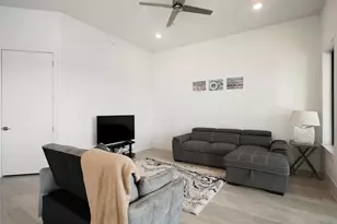 199 Waterpoint Court, Conroe, TX 77356 - Photo 15