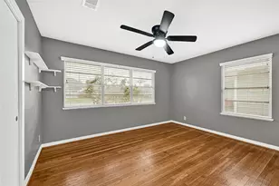 1853 Huge Oaks St, Houston, TX 77055 - Photo 15