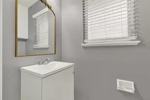 1853 Huge Oaks St St, Houston, TX 77055 - Photo 17