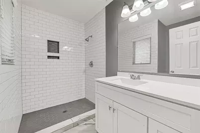 1853 Huge Oaks St Street, Houston, TX 77055 - Photo 13