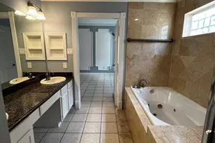 7719 Valera Ln, Houston, TX 77083 - Photo 17