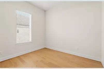 3413 Timbergrove Oaks Street, Houston, TX 77008 - Photo 9