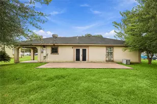 11005 Wiggins St, Houston, TX 77029 - Photo 1