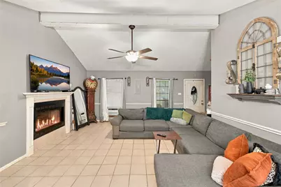 11005 Wiggins Street, Houston, TX 77029 - Photo 17