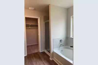 802 Faison Court, Montgomery, TX 77316 - Photo 19