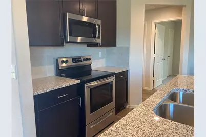 802 Faison Court, Montgomery, TX 77316 - Photo 9