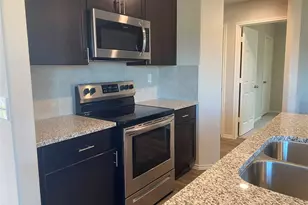 802 Faison Ct, Montgomery, TX 77316 - Photo 9