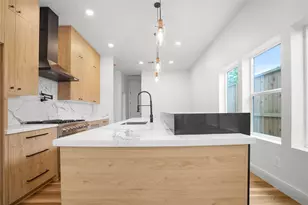 315 Palmer St, Houston, TX 77003 - Photo 7