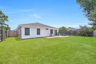 3115 Berryfield Lane, Pearland, TX 77581 - Photo 5