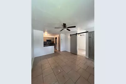 3900 Woodchase Drive #101, Houston, TX 77042 - Photo 3