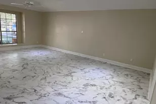 5650 Longwood St, Beaumont, TX 77707 - Photo 5