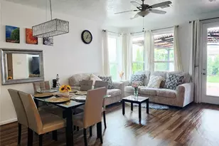 2606 Oakwood Blf Trl, Houston, TX 77038 - Photo 9