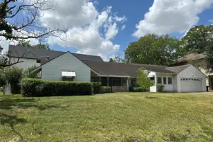 903 Lamonte Ln, Houston, TX 77018 - Photo 1