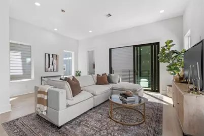 1030 W 24th Street #B, Houston, TX 77008 - Photo 21