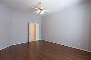 7907 Glenn Cliff Dr, Houston, TX 77064 - Photo 11