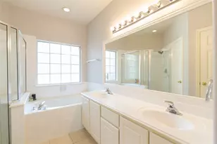7907 Glenn Cliff Dr, Houston, TX 77064 - Photo 13