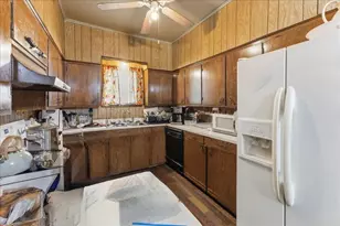 126 Forest St, Hawkins, TX 75767 - Photo 5