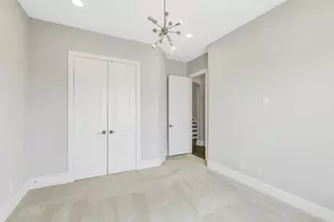 8336 Ginger Oak St, Houston, TX 77055 - Photo 15