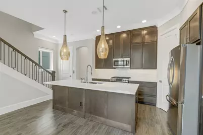 8336 Ginger Oak Street, Houston, TX 77055 - Photo 5