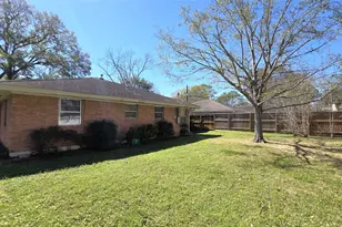 5322 Briarbend Dr, Houston, TX 77096 - Photo 3