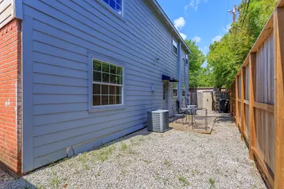 1420 W Alabama Street #A, Houston, TX 77006 - Photo 33