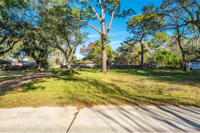 5059 Winding Way, Dickinson, TX 77539 - Photo 11