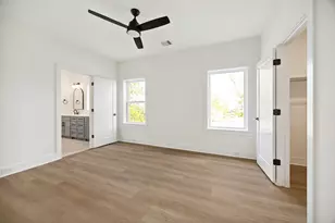 1203 E 27th St, Houston, TX 77009 - Photo 17
